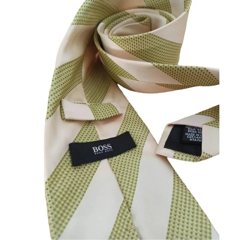 HUGO BOSS Ivory Striped Silk Tie ITALY 60